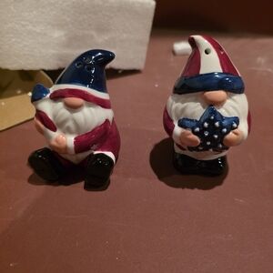 Cracker Barrel 4th Of July Red White And Blue Salt And Pepper Shaker Gnomes